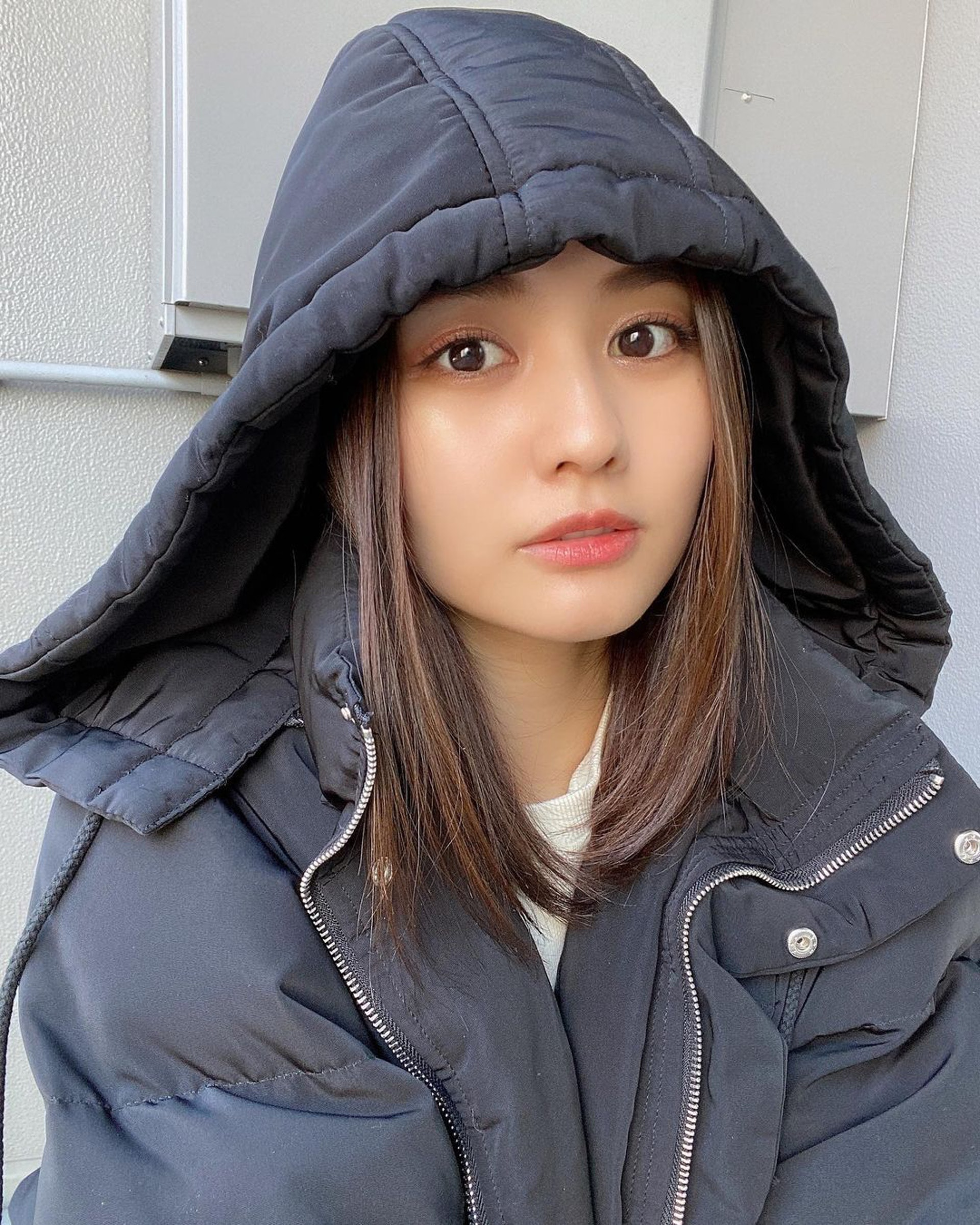 林梦率先公开几张写真集内的照片让大家大饱眼福.