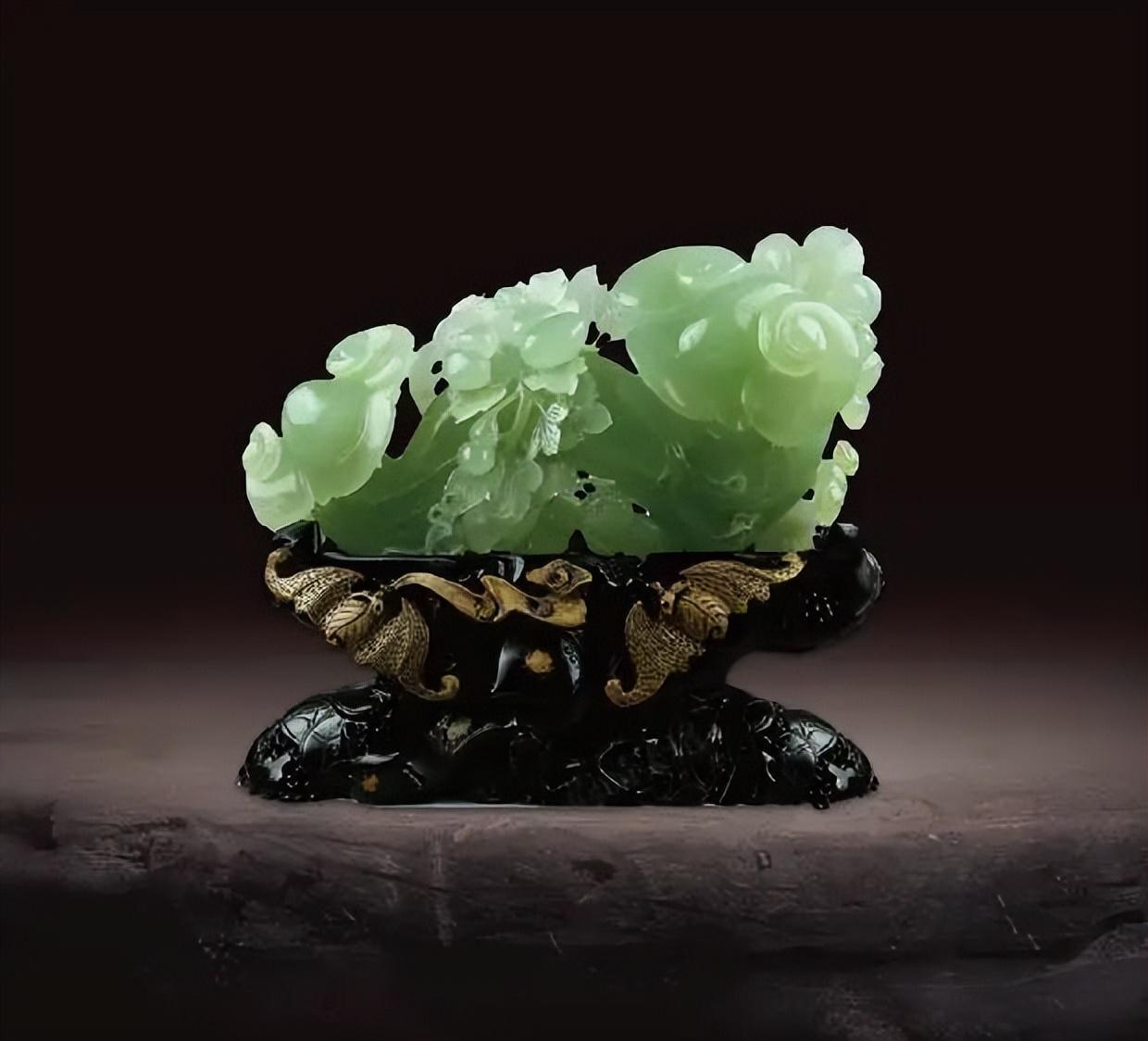 岫岩玉是玉石界的平民那就大错特错了