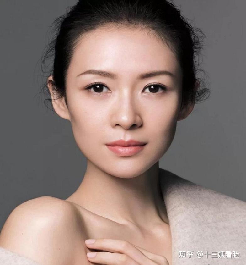 如何看待章子怡上阳赋里面穿运动鞋穿帮镜头