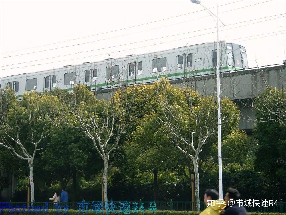 线东延伸段工程,2010年2月24日投入运营2010年2月13日,除夕之夜,张江