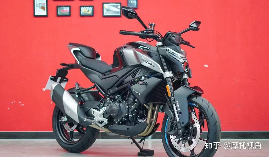 春风450nk官降1000元与价格相近同为450cc的高金gk400如何选