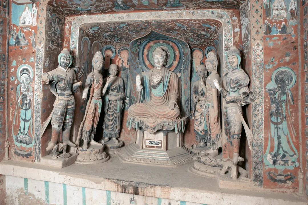 1初唐-322窟西壁龛(图源:《中国石窟 敦煌莫高窟 第三卷》)【1080x810