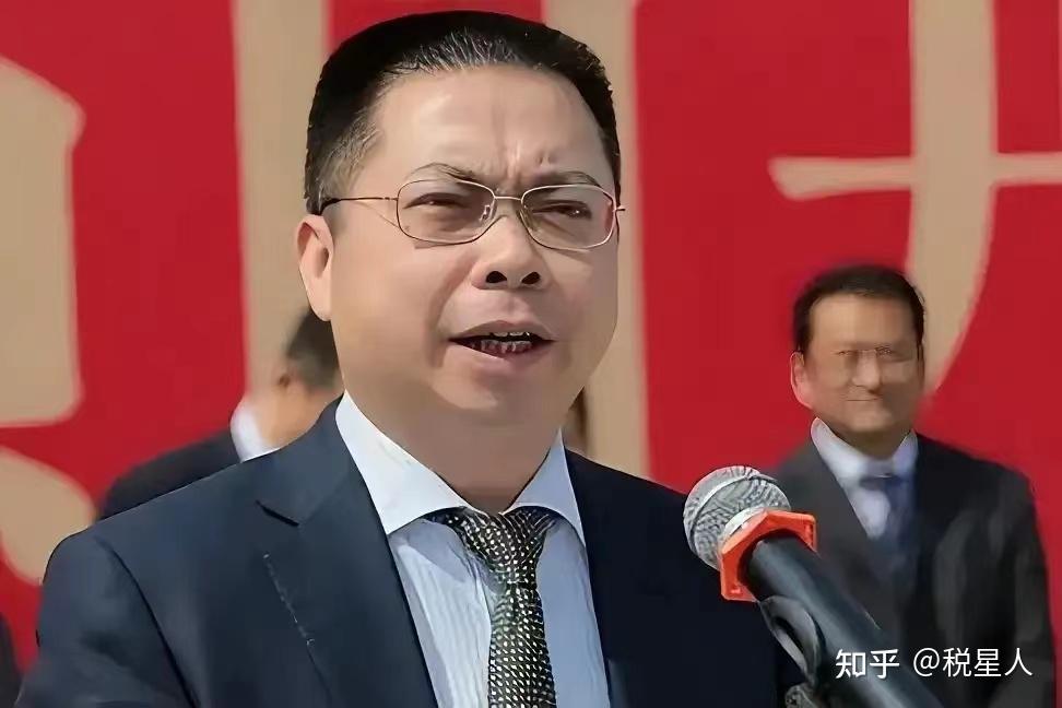 姚振华的"宝能系"中山润田从2015年起入主中炬高新,一度取代火炬集团