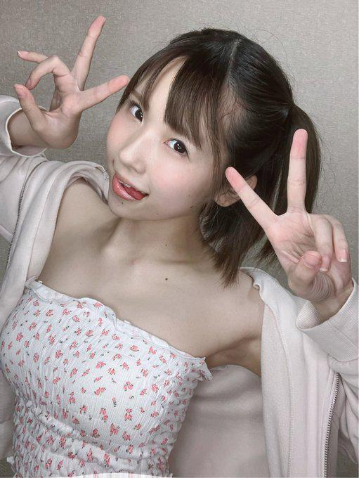 业界盘点细数19位萝莉系女优孤独一生的她站上业界之巅