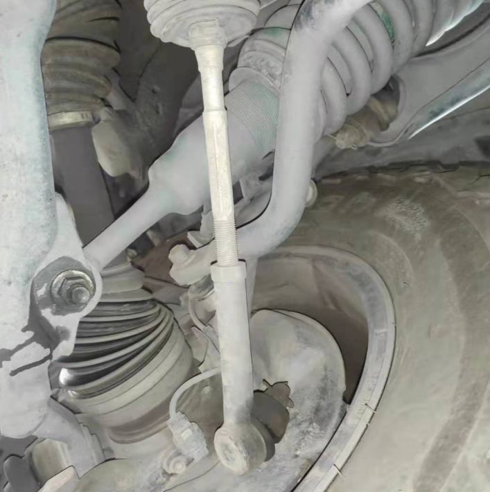 比市场低5万的丰田FJ酷路泽竟然没人要?这辆07款的车让买主兴奋-2013款fj 酷路泽中规