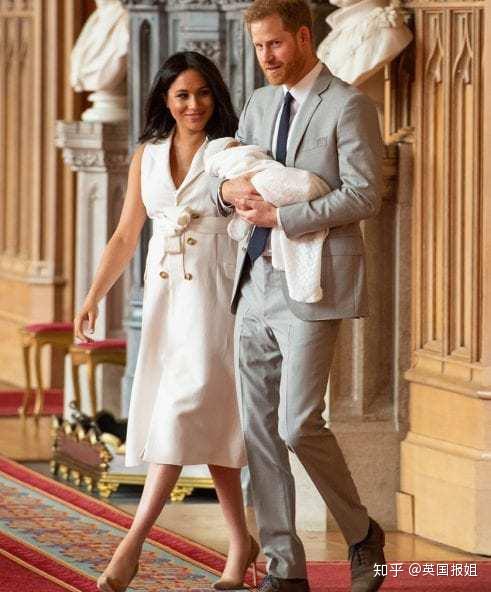 哈里梅根擅自宣布退出王室女王震怒民众要滚早滚