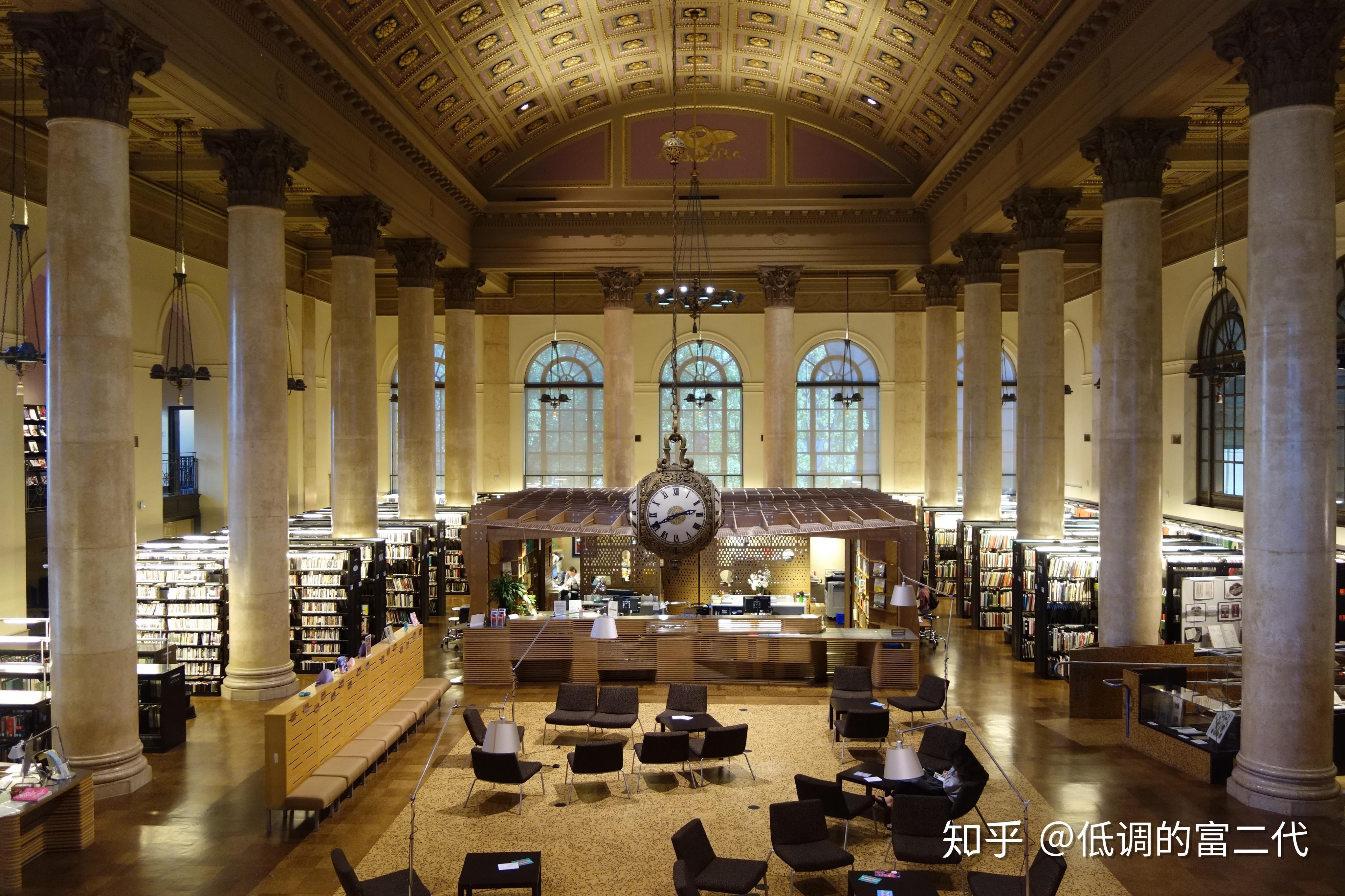 以下是学生的宿舍和图书馆,导游说,这里的很多其他设施和布朗大学是