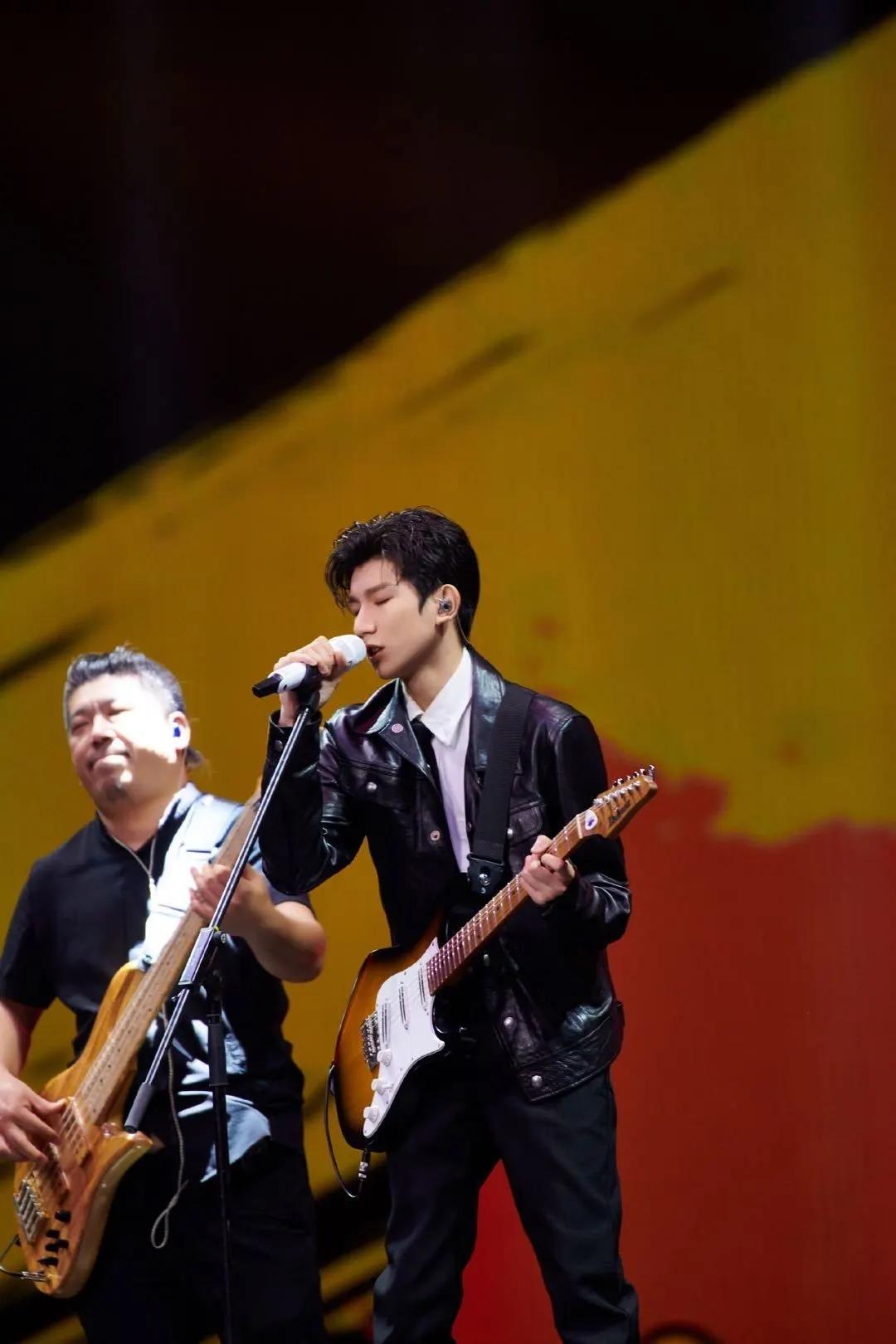 618晚会 来看看王源的 心之涟漪/青春之勇 - 知乎