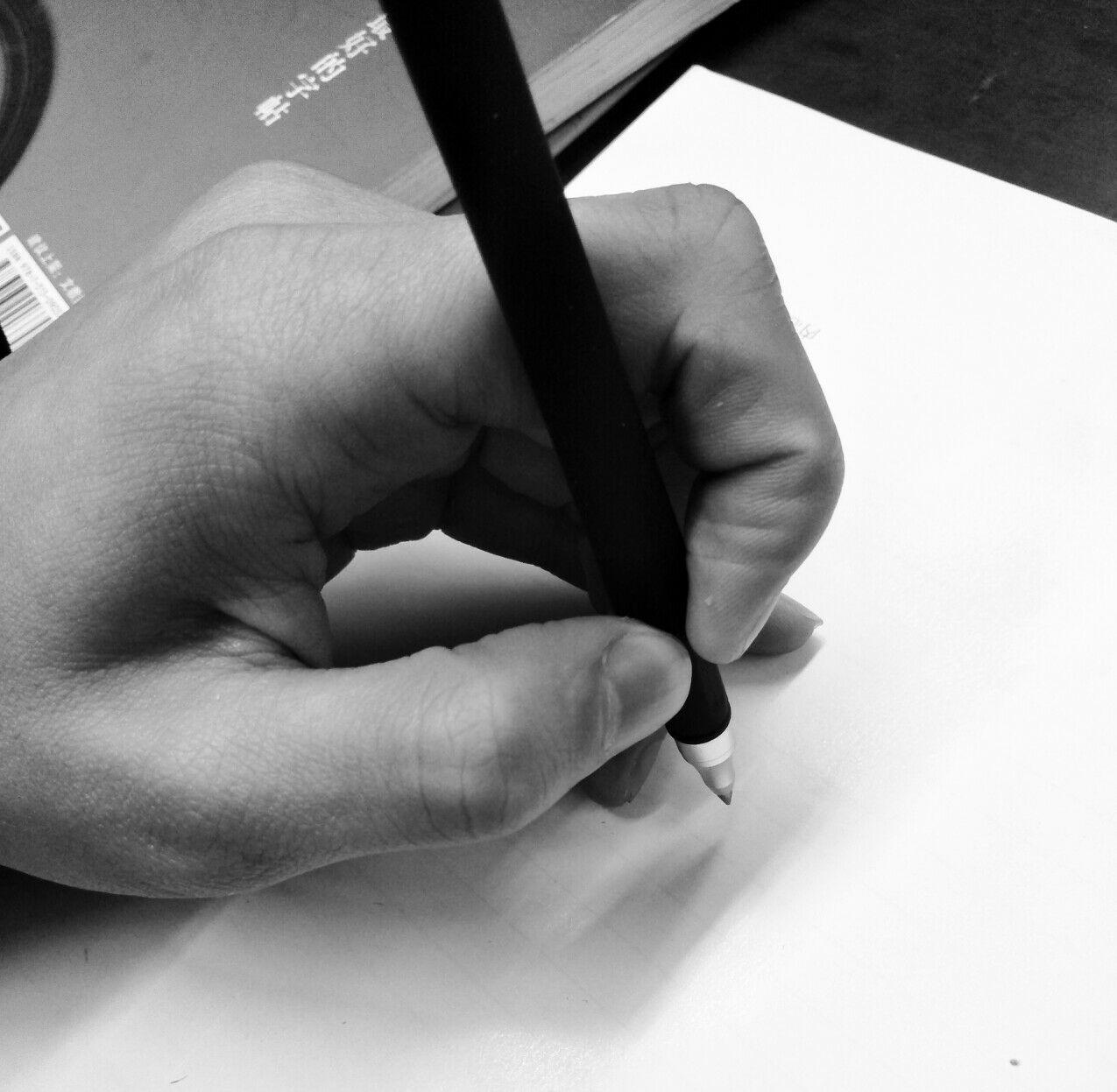 怎样练习左手写字