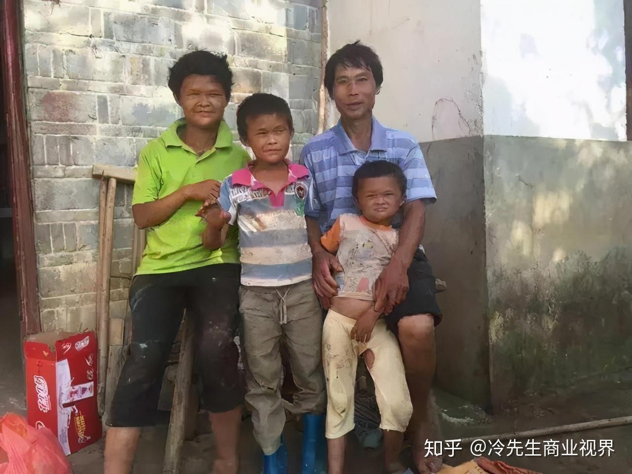 长相酷似马云走红后美女保姆接送被圈养的小马总如今怎样了