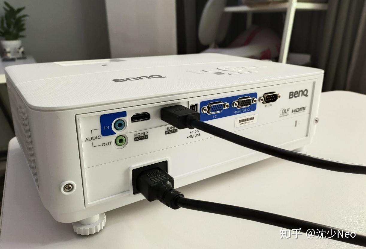 有趣家庭游戏体验的新世界明基benqth685家用投影仪实测