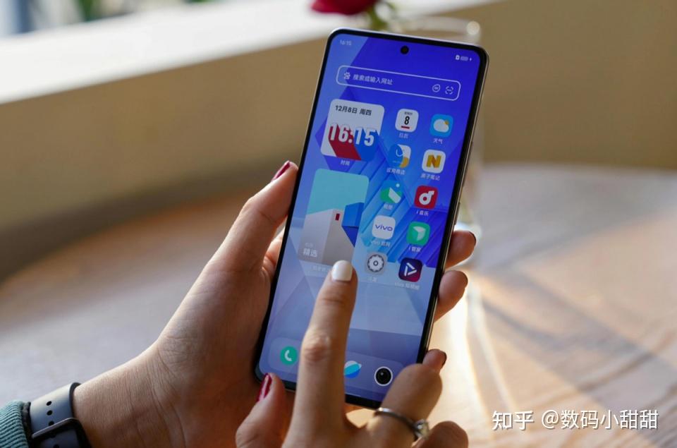 iqoo不讲武德了骁龙旗舰处理器120w闪充12256g仅需1718元