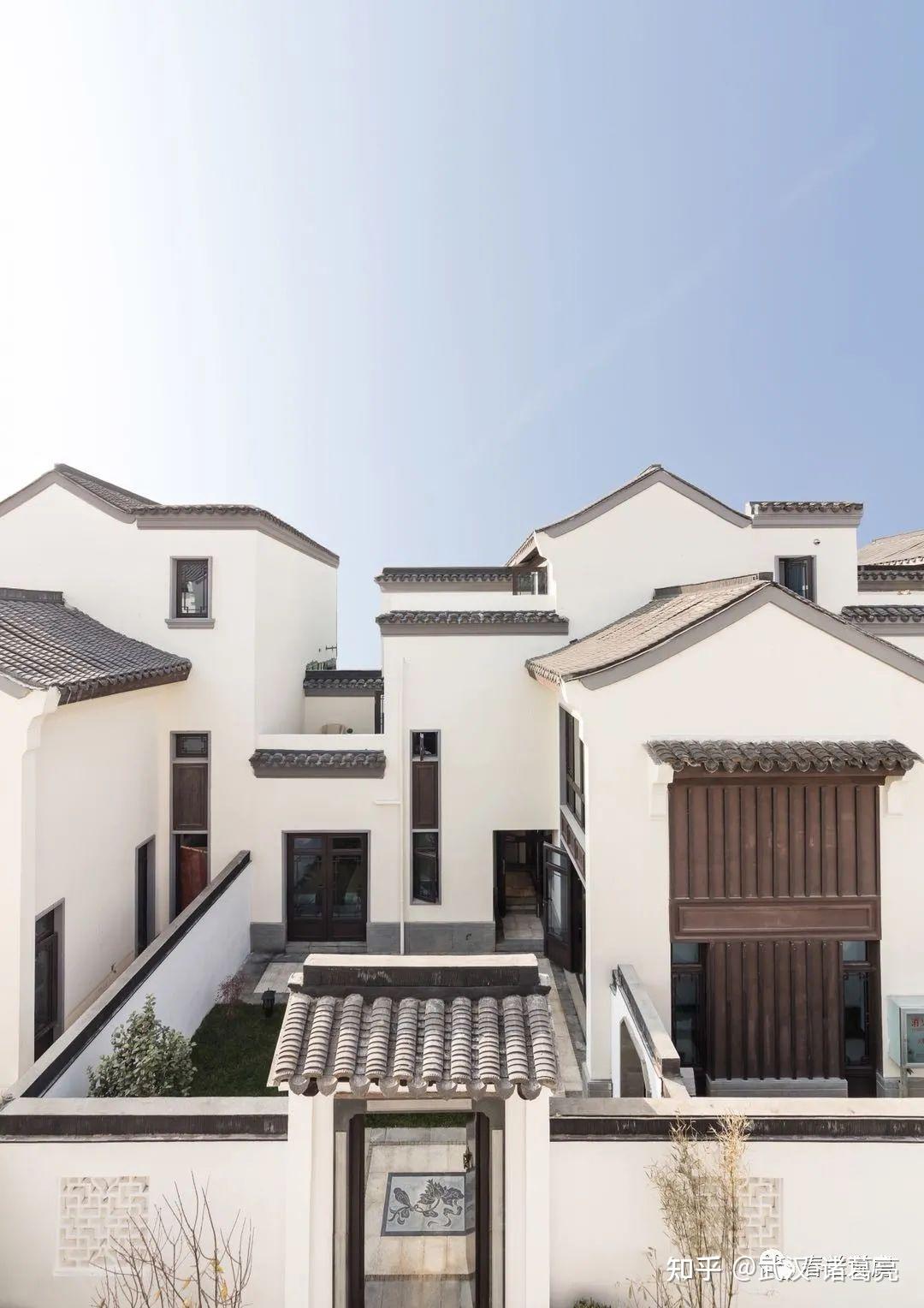 汉阳蔡甸后官湖世茂龙湾合院别墅总价120万起养老度假好去处