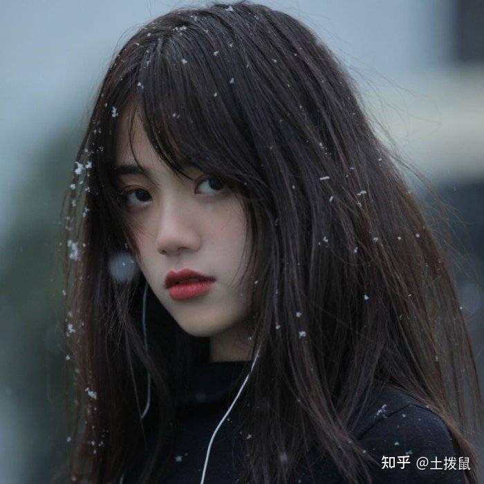 高级感高清图片女生 v2-950b8a8d3544482698909a2dbc553eab_r.jpg
