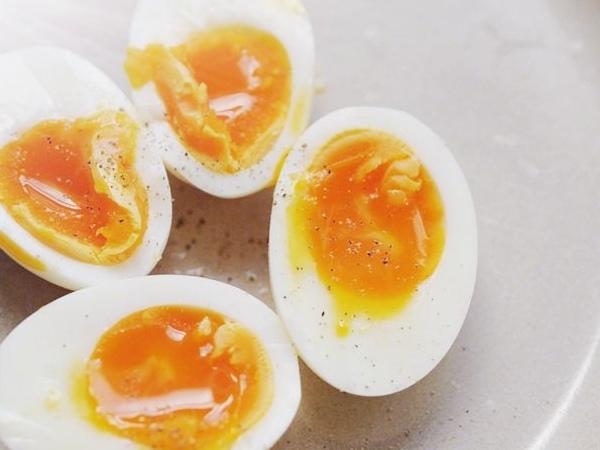 半熟不生的鸡蛋到底能不能吃 - 知乎