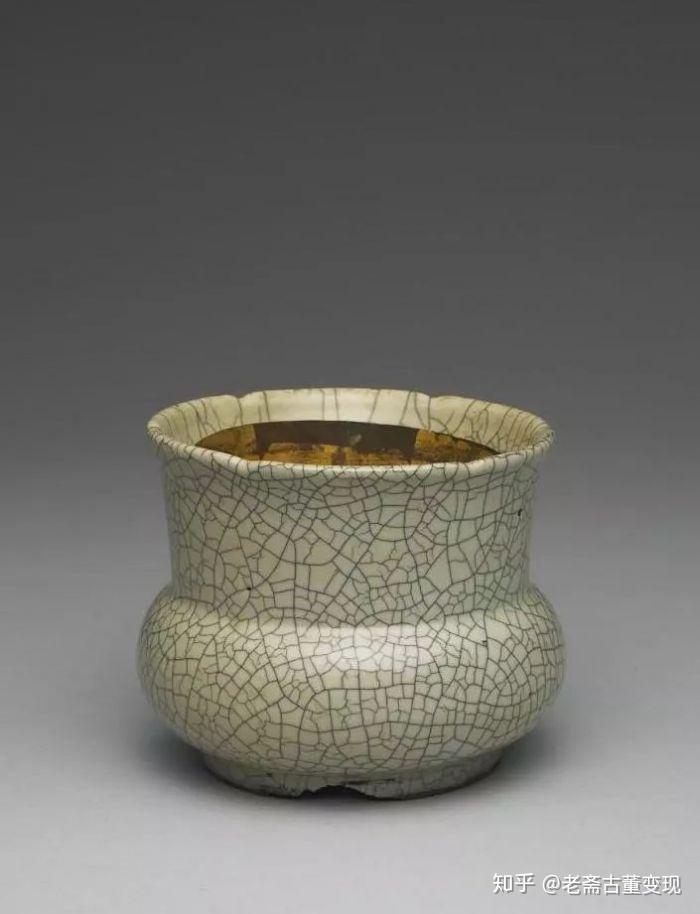 「老斋说收藏」——古玩入门陶瓷篇十一(龙泉窑·哥窑)