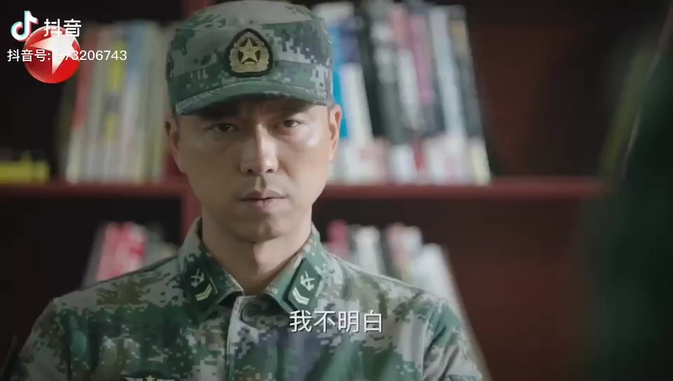 陆战之王片段大全 v2-9695f5b160baa98ec909595f34fe48b6.jpg