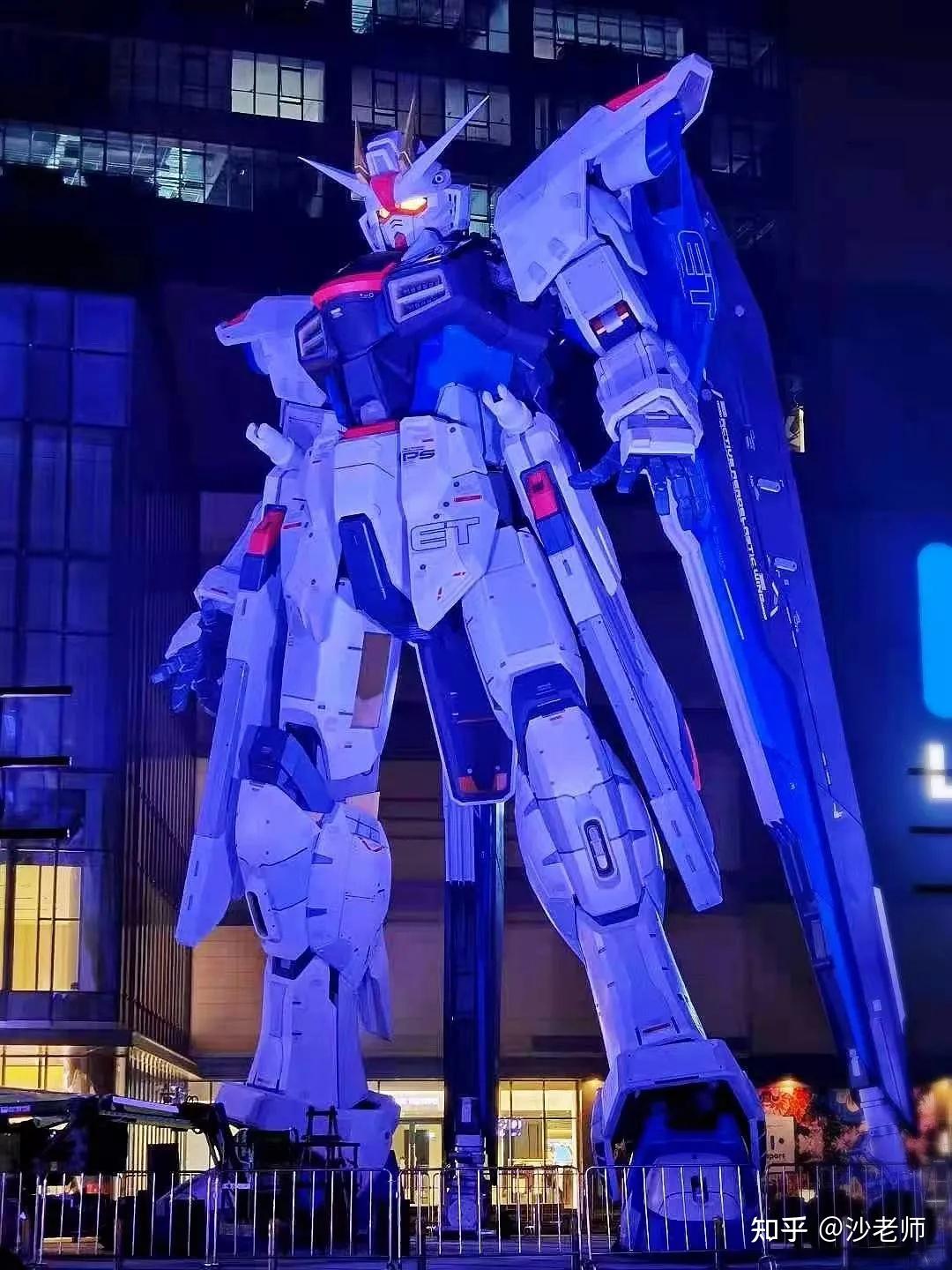 (zgmf-x10a)2021年4月26日上海,日本本土外唯一的1:1高达正式搭建完成