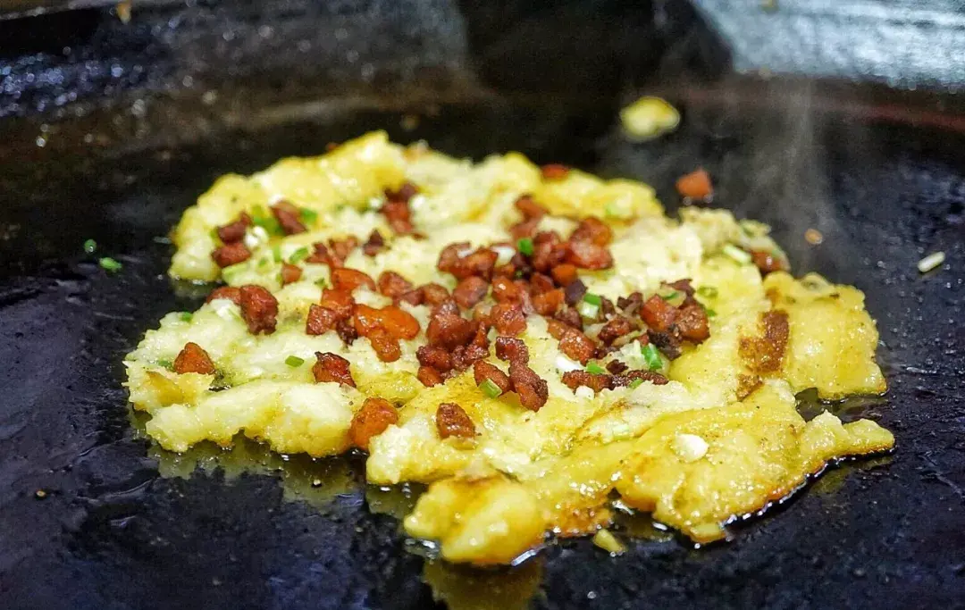 豆腐圆子洋芋粑,酸汤血旺炒脑花 | 1万点暴击来自老干妈家乡