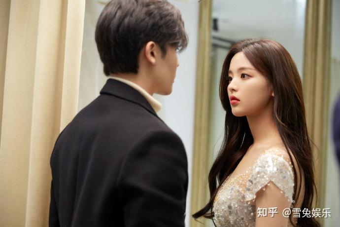 杨超越侯明昊吻戏好甜这真的不是青春偶像剧合理怀疑公费恋爱