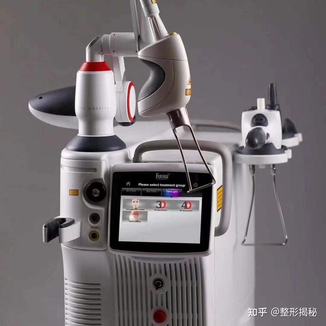 欧洲之星fotona 4d pro 是一台1064nm 2940nm双波长的激光设备.