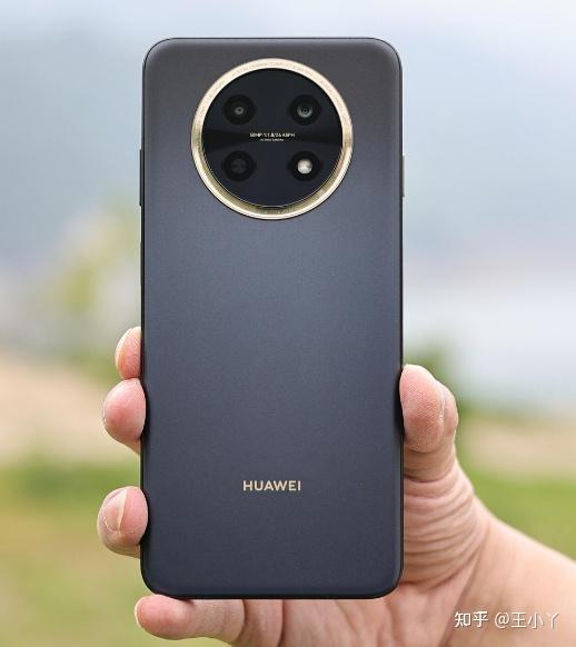 综上所述,2024年华为畅享系列手机凭借其出色的性能,丰富的功能和时尚