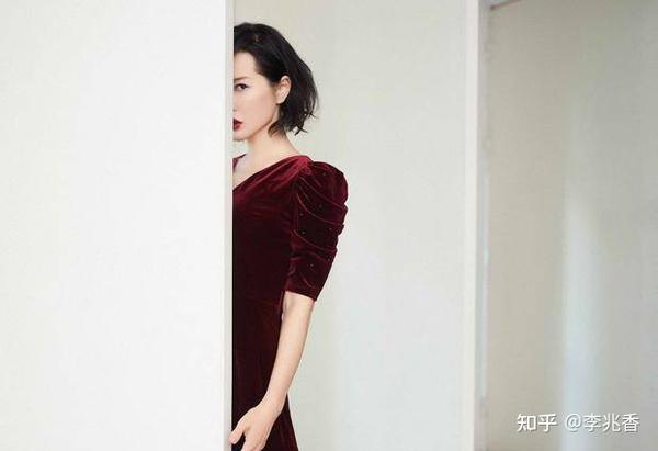成熟女网名大全简单(成熟的女生网名，甜美温柔很有女人味)