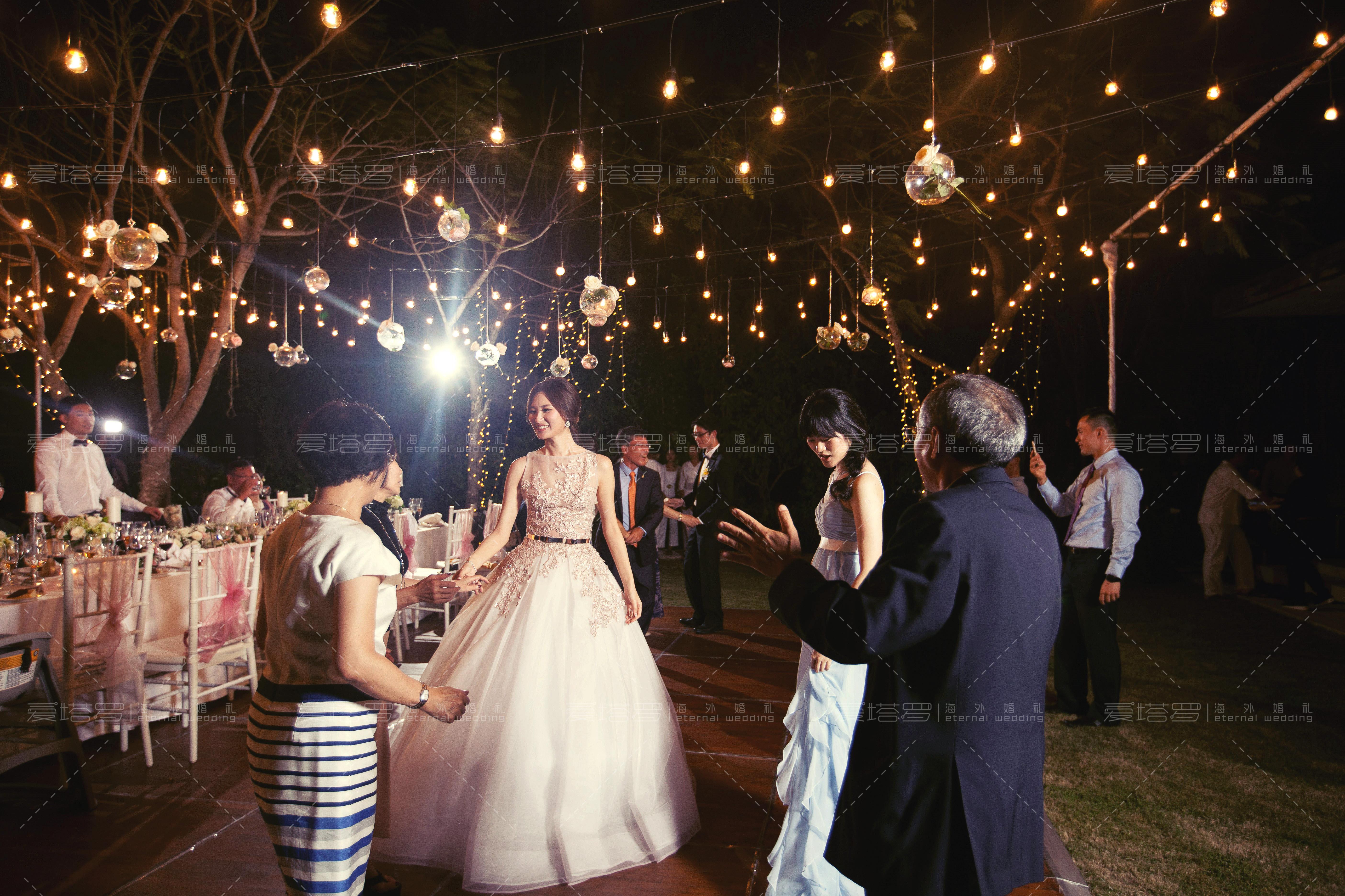 最新客片巴厘岛alila空中鸟巢婚礼晚宴