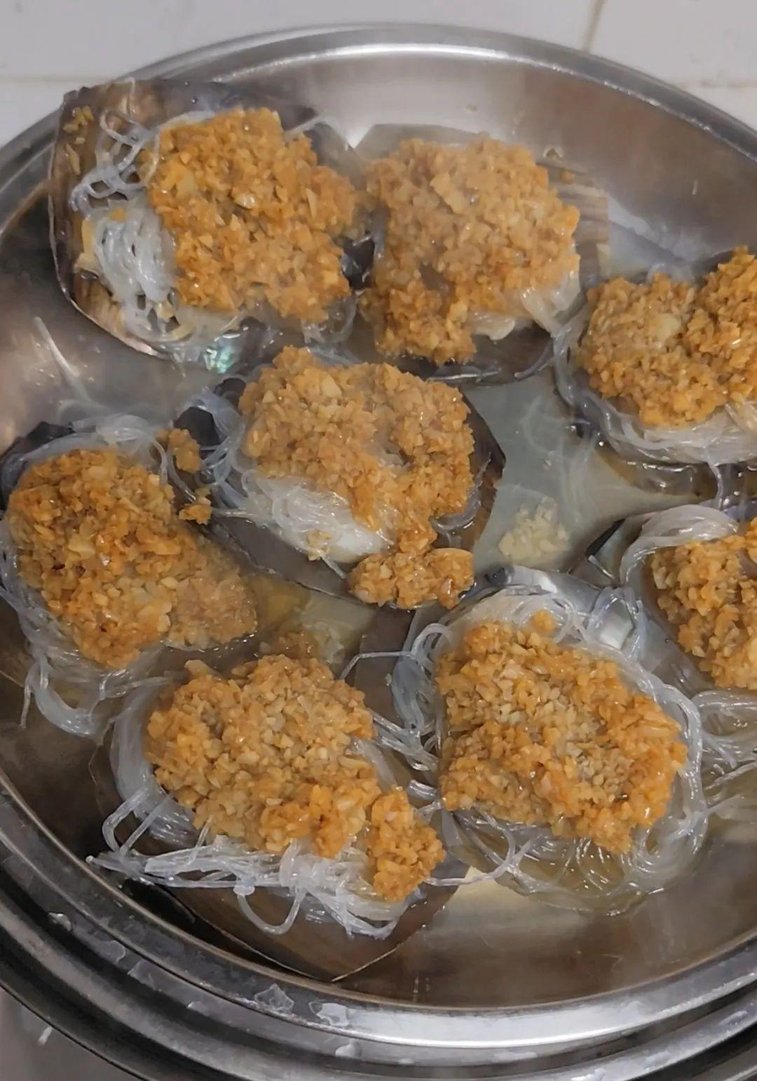 带子怎么做好吃？海鲜做法:蒜蓉粉丝带子 - 知乎