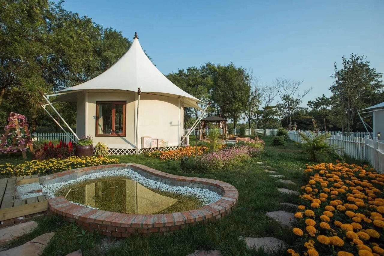 北京国际鲜花港十二星座帐篷酒店