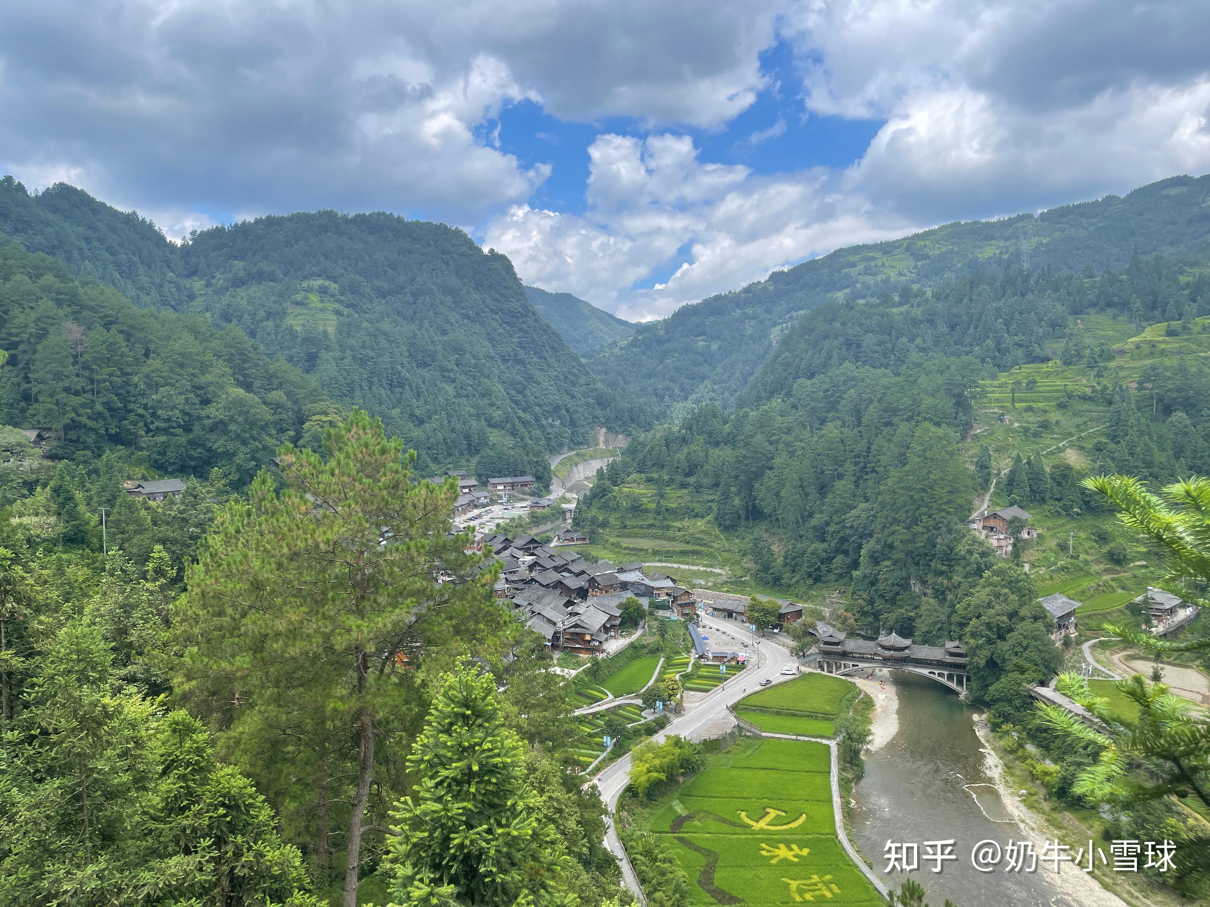 上寨虽然已经作为郎德苗寨景区的一部分被开发为旅游景点,但是由于该