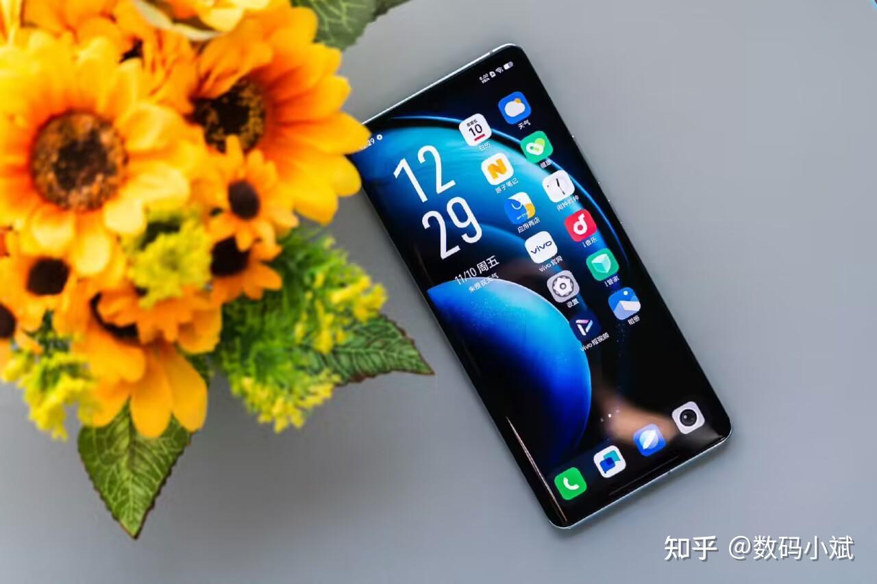 很多消费者心目中高性价比产品的代表,而就最新款的vivo x100旗舰手机