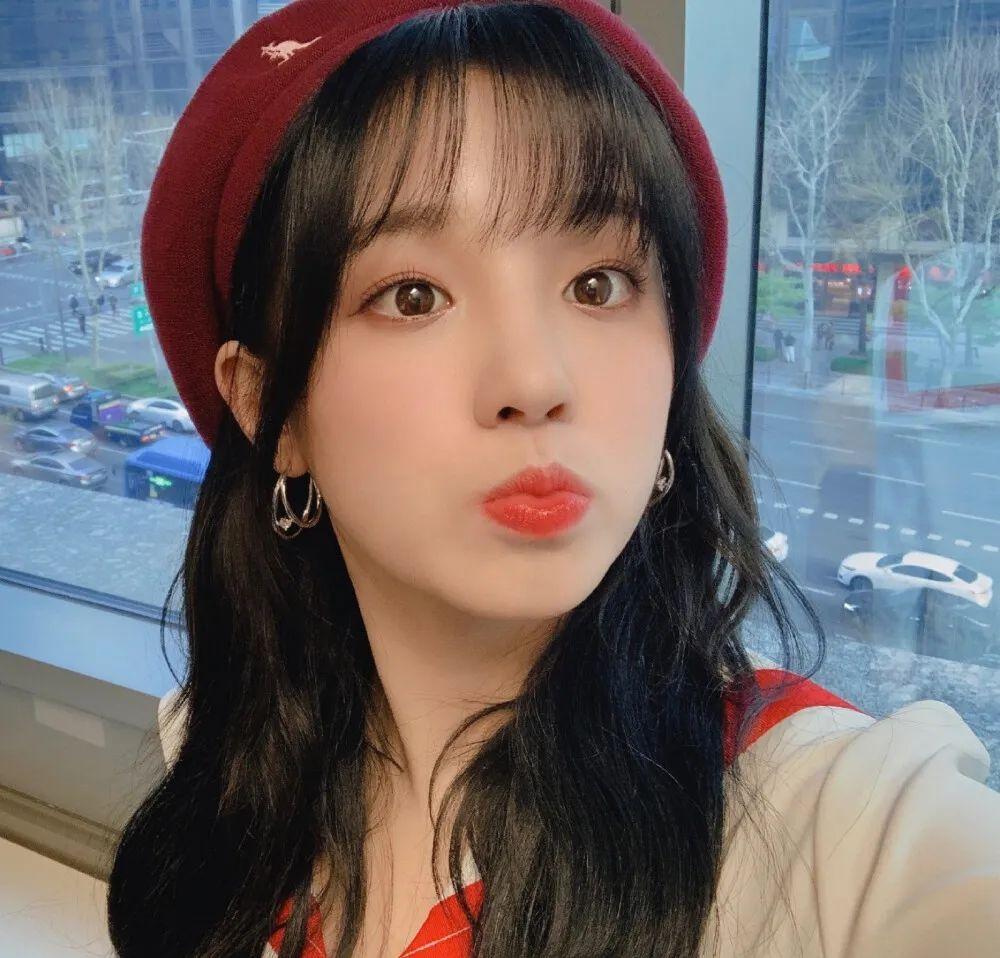 明星头像宋雨琦