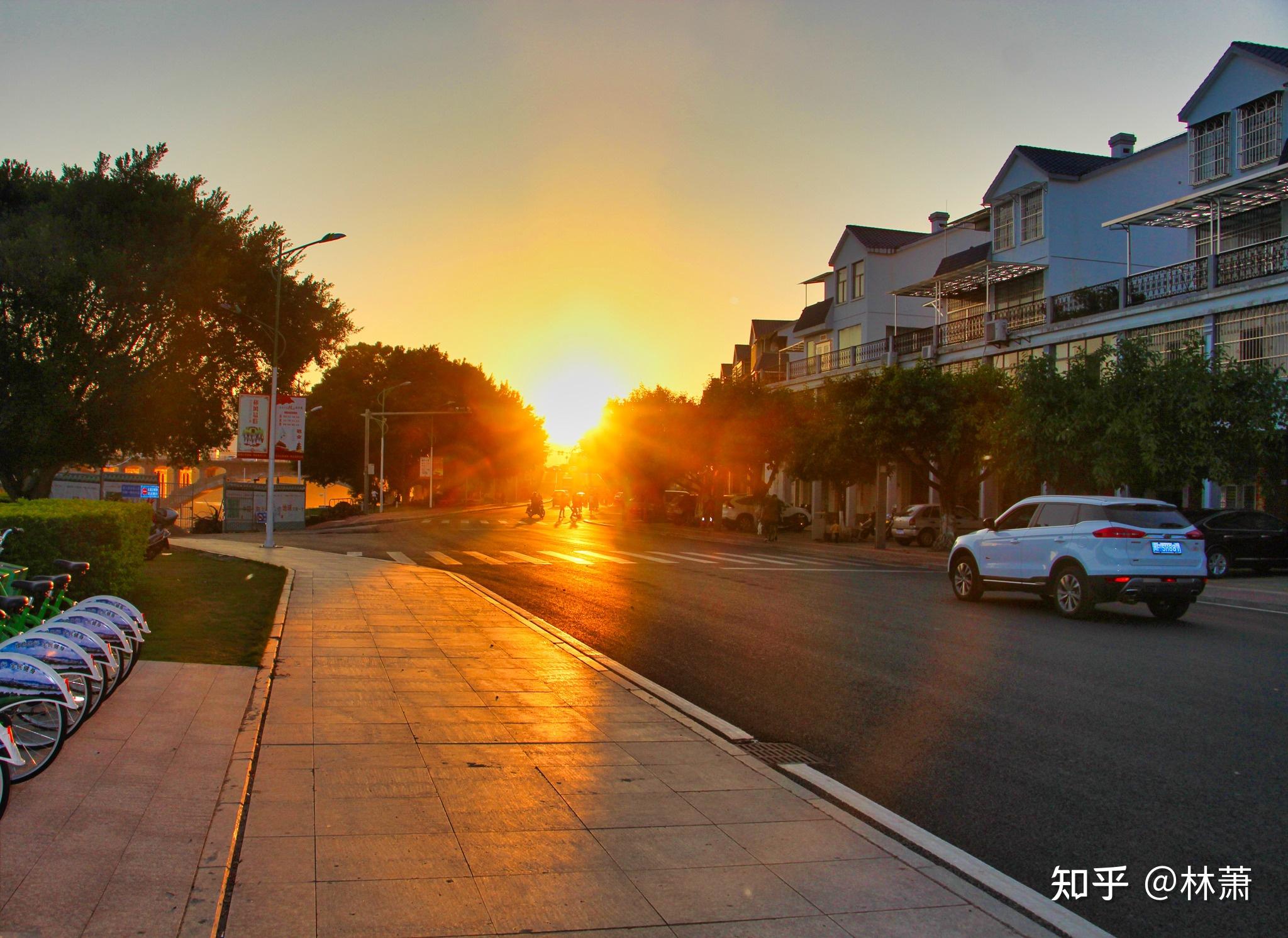 《吸引力法则》作者:埃斯特·希克斯和杰瑞·希克斯 - 知乎