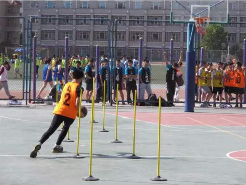 中考体育篮球运球有什么规则如何避免犯规