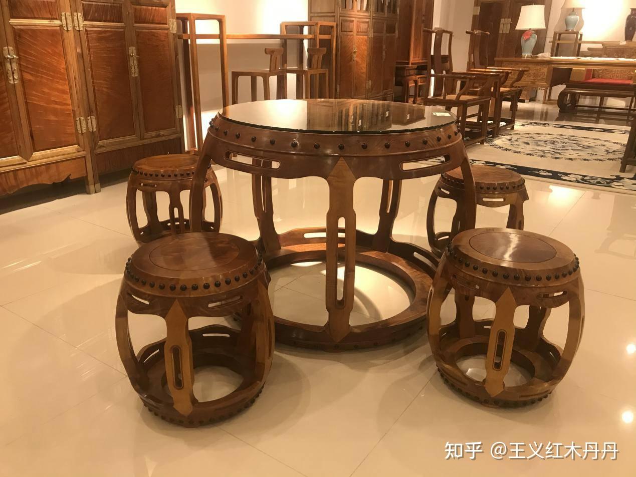 朱门绣户鼓凳芳踪古典家具破方出圆极富个性的坐具器型