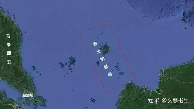 納土納群島,又稱安波那群島,是印度尼西亞廖內群島省的一個群島,位於