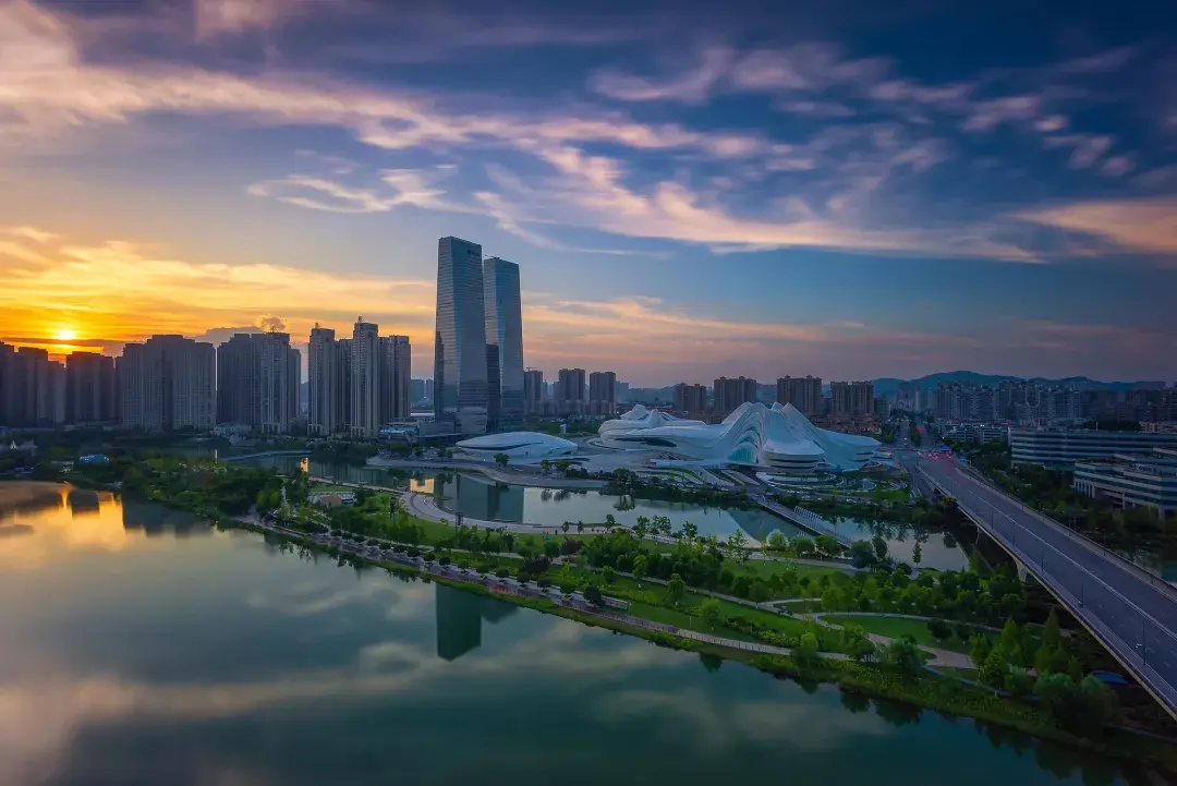 这就是耐得烦霸得蛮的星城长沙