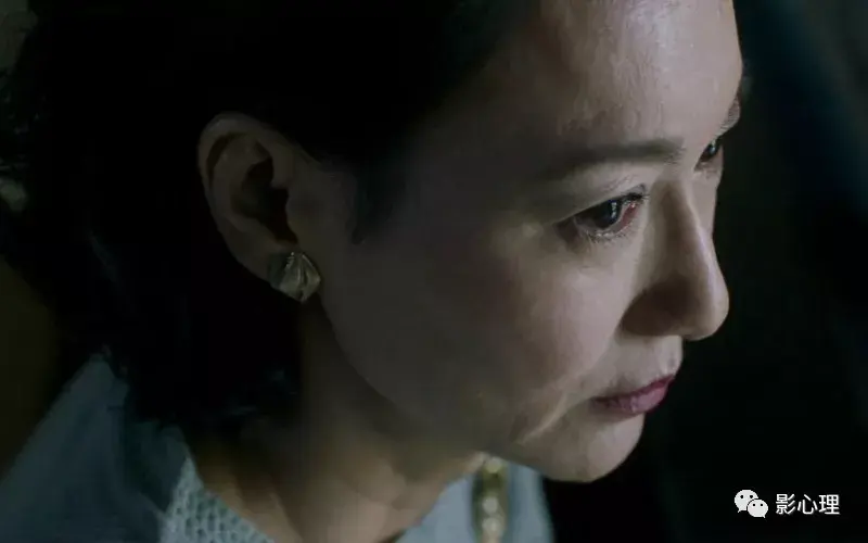 电影血观音妈我只是你挂在身上的名牌包吗
