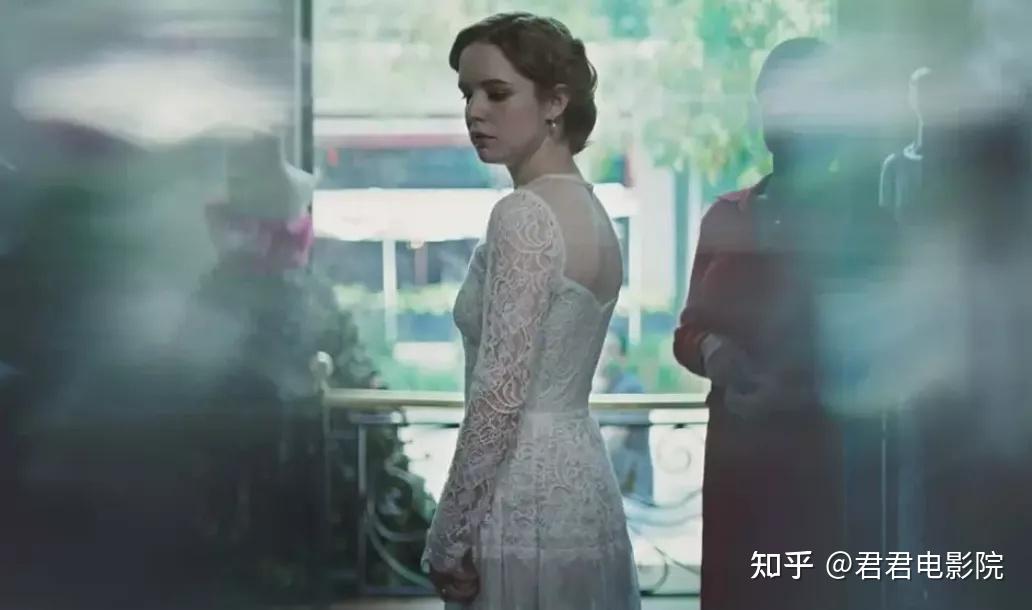 9《新秩序》|2020而在去年的威尼斯电影节上,则出现了一部《小丑》和