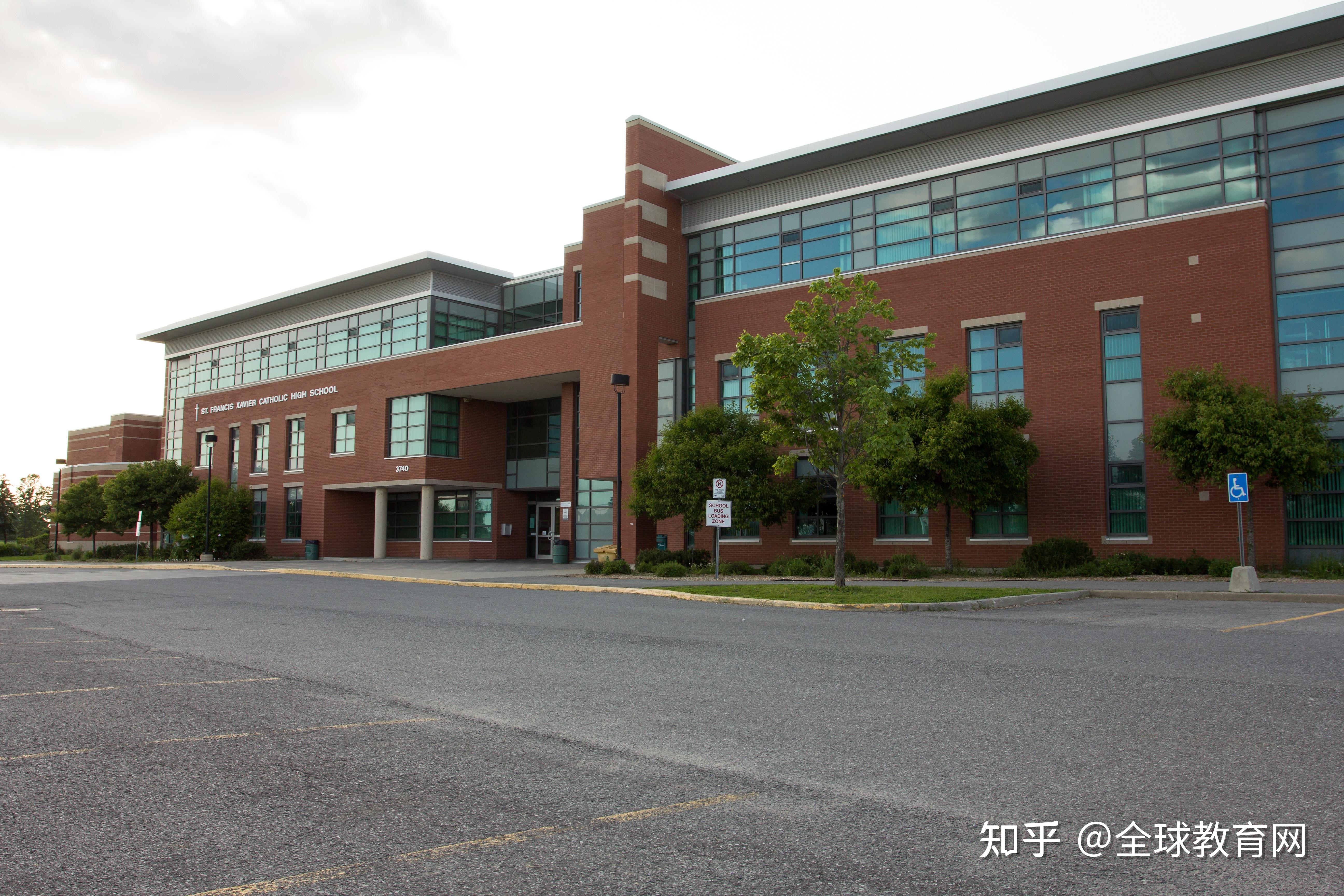 加拿大留学哪个学校好