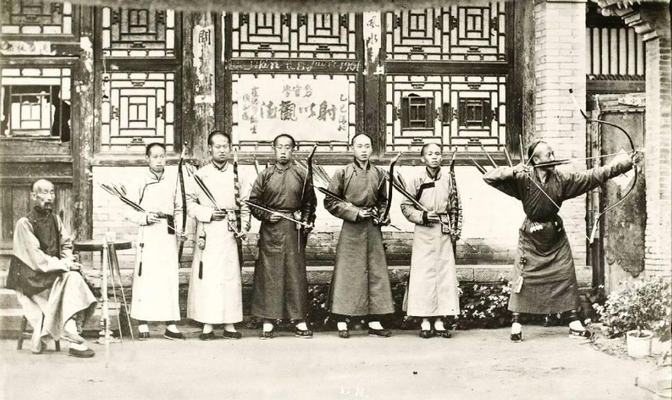 弓箭手上战场要带的东西这么多?中国古代弓箭辅助装备大全 - 知乎