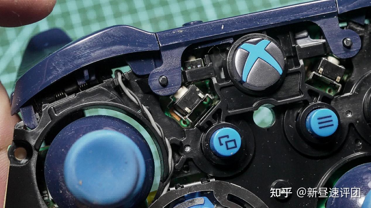 拆解并修复一只xbox手柄,我发现了微软的奥秘 - 知乎