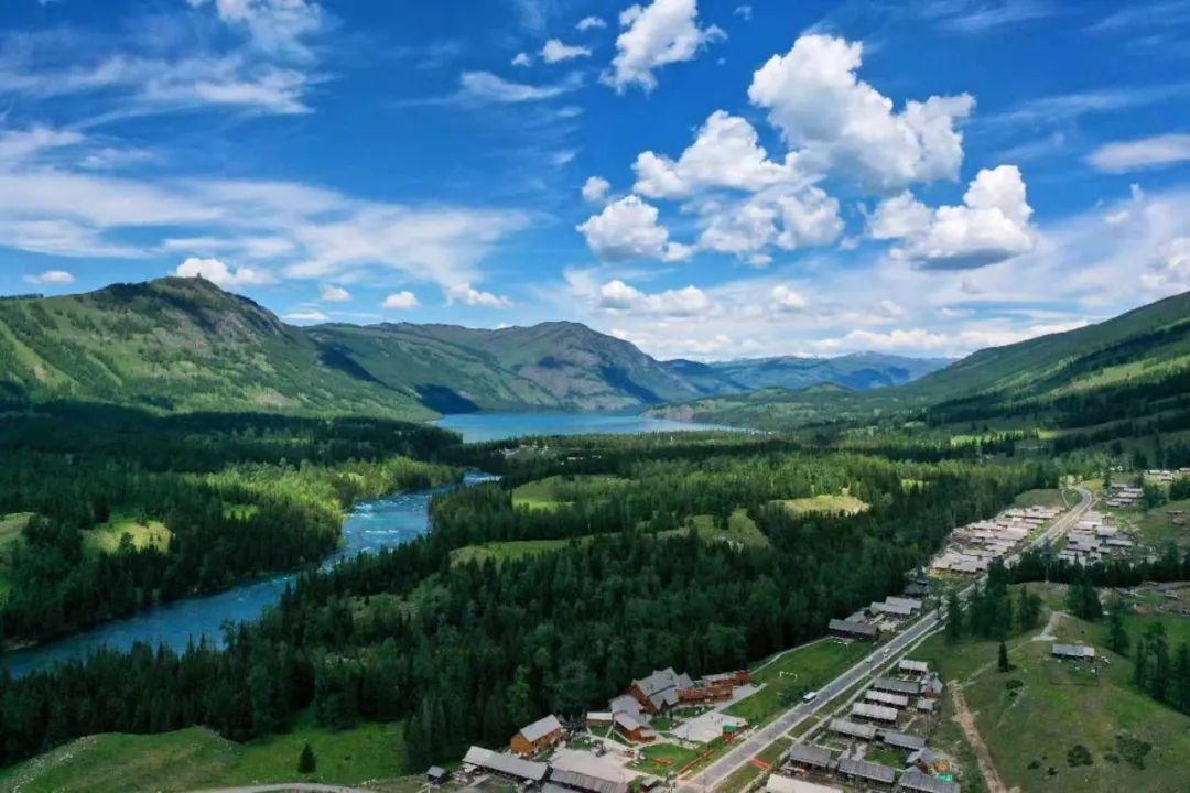 分时预约古尔邦假去哪玩不如追寻养蜂女的脚步与大自然同频