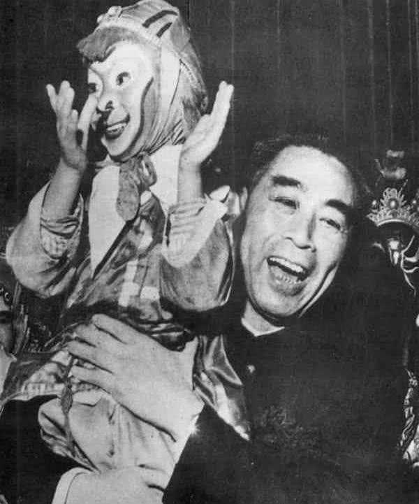 六小龄童 入戏太深的 美猴王 演活了猴也活成了 猴 知乎