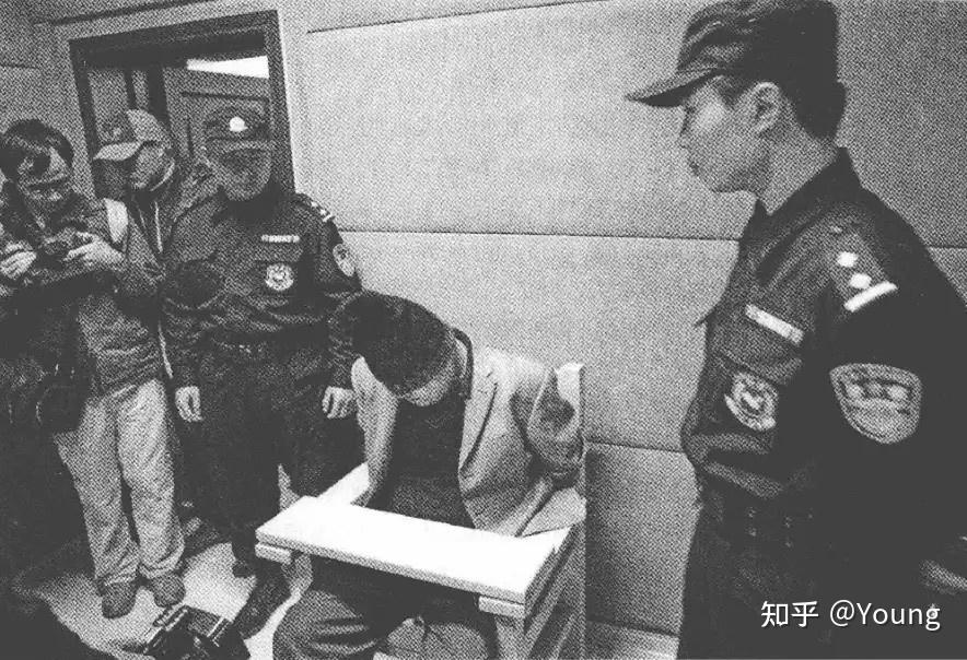 《漂白》：在现实世界里，邓立钢他们是如何漂白的？ - 知乎