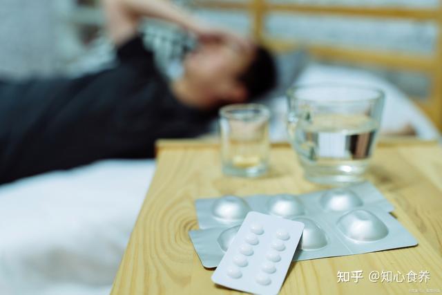 一天早中晚三个时间段,什么时候吃药最好?这些常识你都应该知道 - 知乎