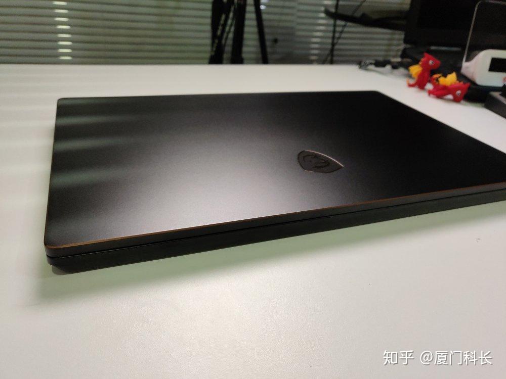 一骑绝尘微星绝影gs75开箱评测厦门科长