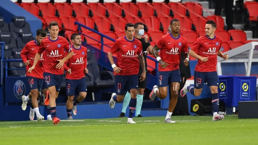 巴黎圣日耳曼vs巴塞罗那预测 v2-9ade770fc14bdb2be029016092bb892f_r.jpg