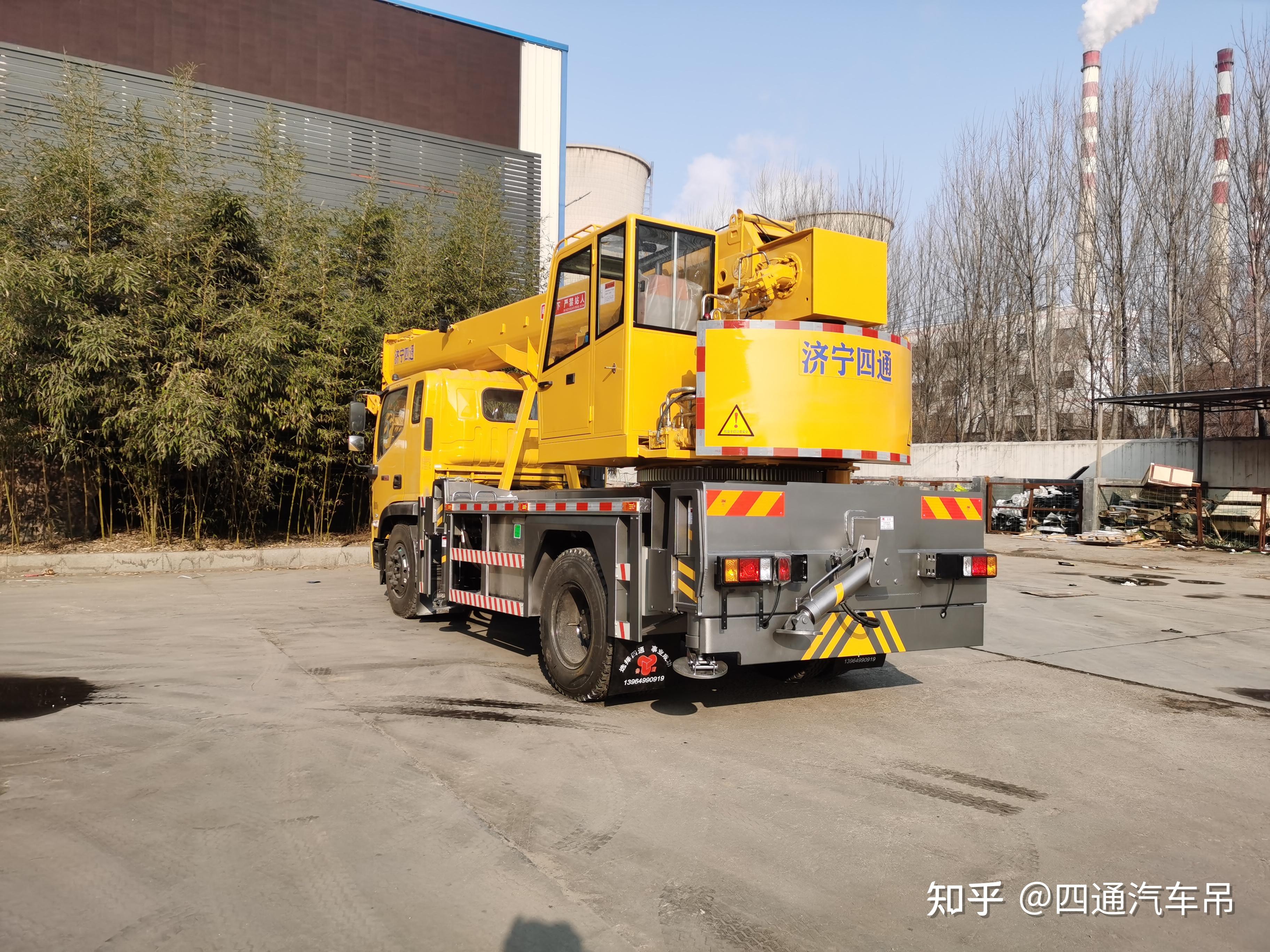 吊车的支腿结构:液压支腿分为哪几种